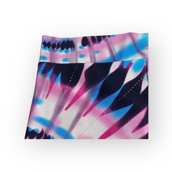 Motionwear ⍟ V-Waist Dance Gymnastic Competition Shorts ⍟ Multicolor Print ⍟ XS - Picture 8 of 16